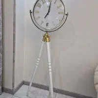 ساعت ایستاده