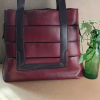 کیف چرم نسبتا بز رگ