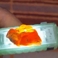 ۲عدد سنگ یاقوت سرخ و کبود|کلکسیون اشیاء عتیقه|تولم شهر, |دیوار