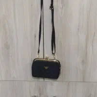 ۴عدد کیف|کیف، کفش، کمربند|حمیل, |دیوار