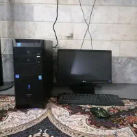 کامپیوتر کاملا سالم و تمیز