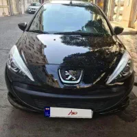 پژو۲۰۷ اتوماتیک مدل ۱۴۰۳ سقف فلز بسیارتمیز