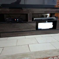 میز تلویزیون در حد نو