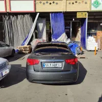 سراتو ۲۰۰۰ مدل ۱۳۹۷