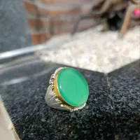 انگشتر عقیق سبز رگ دار