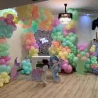 گل آرایی وبادکنک آرایی