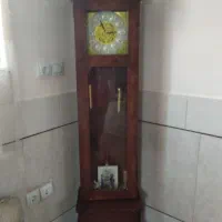 ساعت ایستاده بفروش می رسد