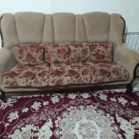 مبل ۹ نفره جنس خوب|مبلمان خانگی و میز عسلی|هشتگرد, شهرک گلها|دیوار