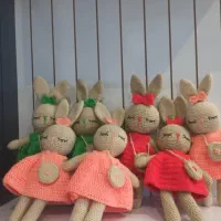 عروسک های دست بافت