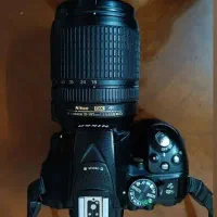 دوربین نیکن d5300 با لنز ۱۸-۱۴۰ و کیت VR