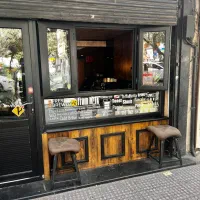 واگذاری کافه رستوران فعال باتجهیزات میدان نبوت