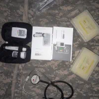 تعدادی وسایل پزشکی گوشی پزشکی و دستگاه قند|آرایشی، بهداشتی، درمانی|تهران, سلسبیل جنوبی|دیوار