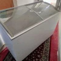 یخچال بستنی