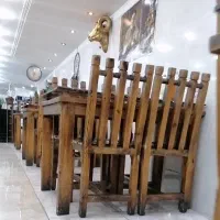 تمامی وسایل غذا خوری به علت جم کردن مغازه .
