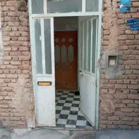 فروش واحد ۱۲۰ متری ۳ خوابه طبقه اول|فروش آپارتمان|قصرشیرین, |دیوار