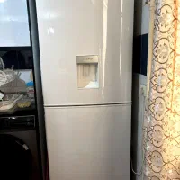 یخچال بُست