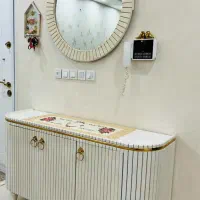 آیینه کنسول و میز تی وی