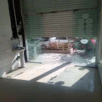 مغازه اول دانش