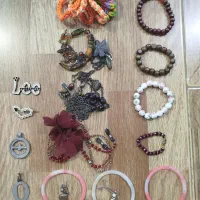 دستبند دخترانه همه باهم دویصد