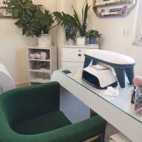 اجاره میز ناخن