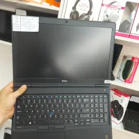 لپتاپcore i7رم8ddr4هاردssd  کاملانوباکارتن15.6