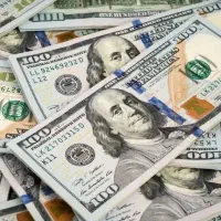 نیازمند پول