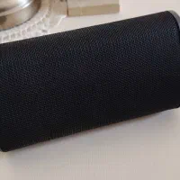 Extra bass|پخشکننده همراه|اندیشه, اندیشه فاز ۴|دیوار