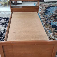 تخت خواب یک نفره|تخت و سرویس خواب|نیشابور, شهرک فرهنگیان|دیوار