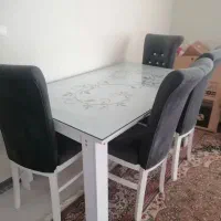 میز ناهار خوری