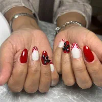 کاشت ناخن