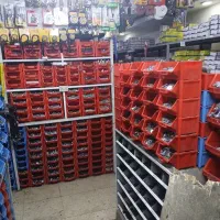 به یک نیروی کار نیازمندیم