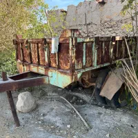 تریلی دبل چرخ قدیمی|خودرو سنگین|باغ ملک, |دیوار