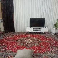 خانه 90متری تمیز مرتب یک خواب  طبقه همکف