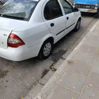 تیبا صندوق دار شاسی ها سالم