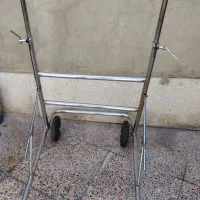 واکر چرخ دار .قدیمی و محکم