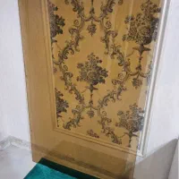 شیشه روی میز