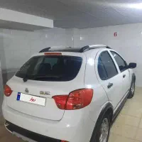 کوییک R مدل ۱۳۹۹ سفید مشکی