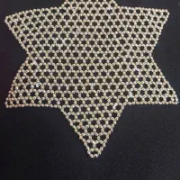 رومیزی مهره کاری دست بافت