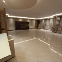 اپارتمان-300-متر-سالن-بزرگ-4-خواب