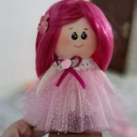 عروسک صورتی