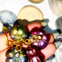 آویز جاسوئیچی زیرسیگاری اکسسوری بدلیجات|جواهرات|مشهد, عامل|دیوار