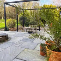 باغ-ویلا-قره-چمن-مجلل-درختان-ثمری-تکرار-نشدنی