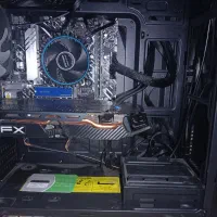 سیستم کامپیوتر گیمینگ همراه لوازم جانبی