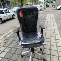 تعمیر انواع صندلی اداری و آرایشی در محل