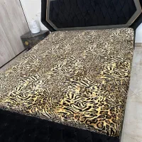 سرویس خواب|تخت و سرویس خواب|مشکین‌دشت, |دیوار