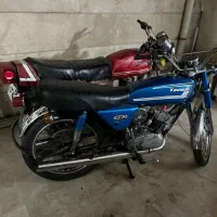 موتورسیکلت کاوازاکی ۱۰۰ هوندا یاماها