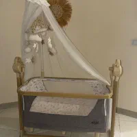 تخت کنار مادر و گهواره برقی بیبی انجل