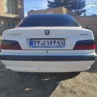 چراغ عقب پارس