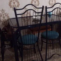 میز ناهار خوری چهار نفره خیلی تمیز مرتب قیمت 3500
