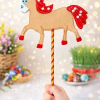 اسب چوبی نمدی